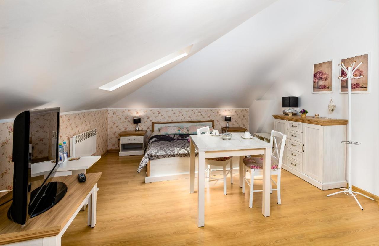 Hostel Koral Szczecin Buitenkant foto