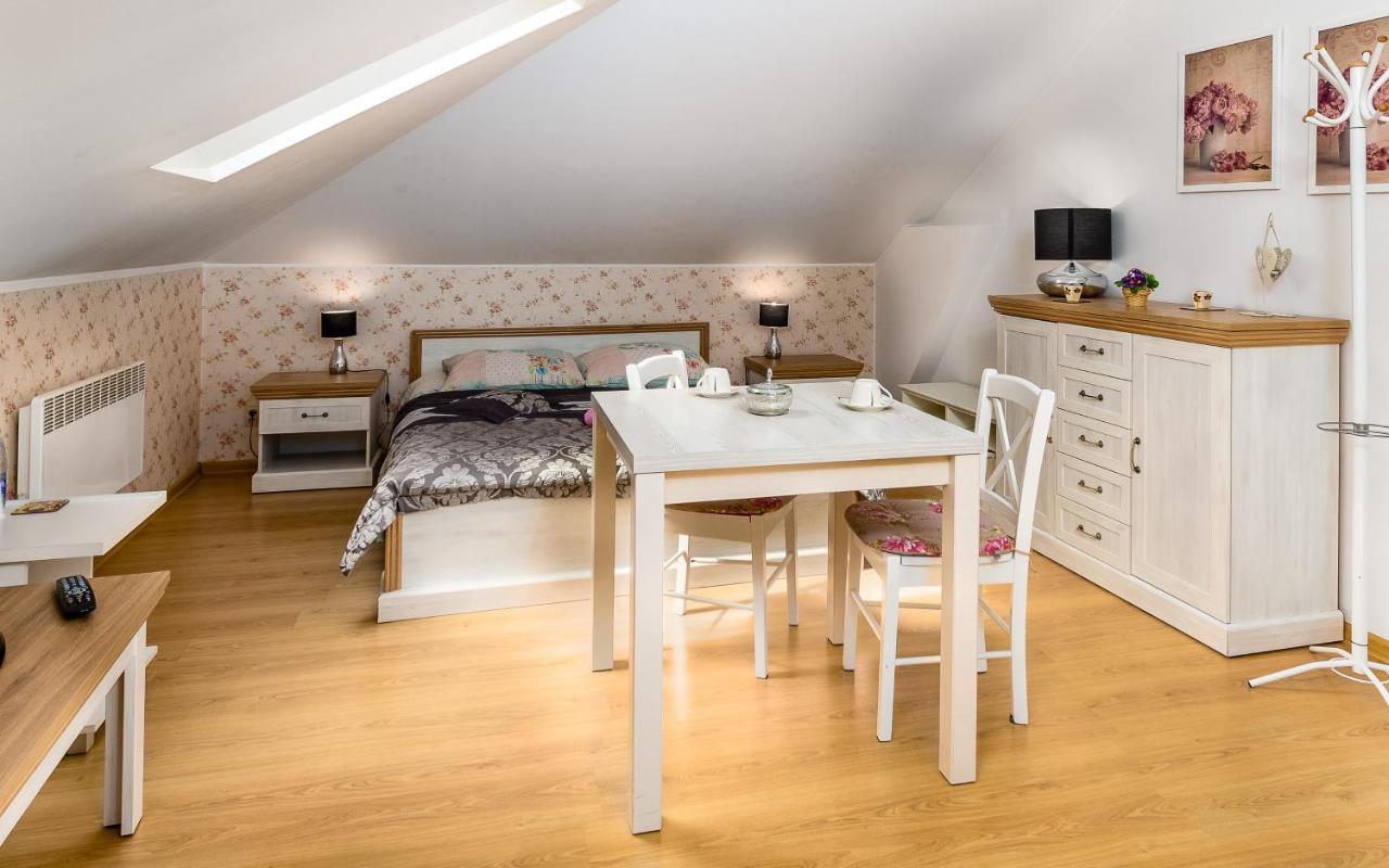 Hostel Koral Szczecin Buitenkant foto
